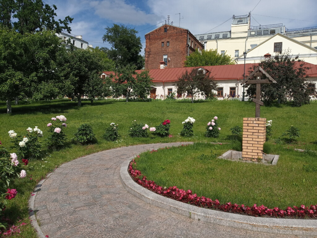 Богородице Рождественский ставропигиальный женский монастырь