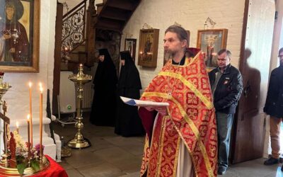 В День Победы в монастыре были совершены праздничная Литургия, благодарственный молебен и лития