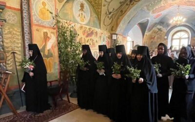 Наш монастырь встретил праздник Святой Троицы