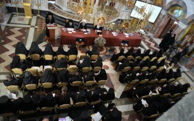 В Ново-Тихвинском монастыре Екатеринбурга состоялся региональный круглый стол «Суть монашеского подвига в современном мире» для монашествующих уральских монастырей