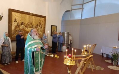 В канун праздника обретения св. мощей преподобного Серафима Саровского на подворье обители состоялось всенощное бдение