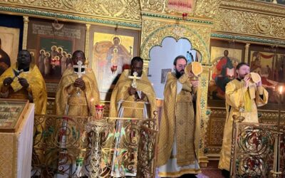 Священнослужители Патриаршего Экзархата Африки совершили Божественную Литургию  и обучались изготовлению просфор в нашей обители