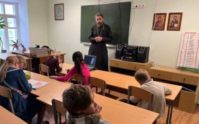 В воскресной школе (воскресной группе) для детей и взрослых состоялись занятия