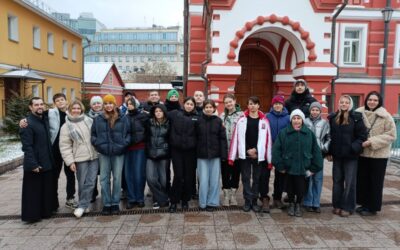 Учащиеся старших классов Специальной коррекционной общеобразовательной школы-интерната № 30 г. Москвы посетили наш монастырь