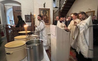 В Навечерие Богоявления в нашей обители совершены предпраздничные богослужения