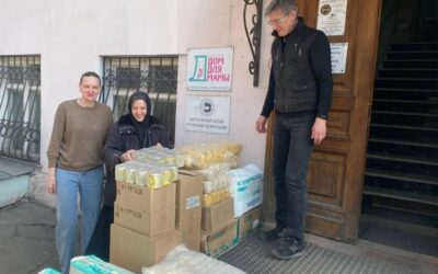 Наш монастырь отвез в церковный штаб собранную гуманитарную помощь для беженцев и жителей приграничных областей