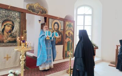 В день Благовещения Пресвятой Богородицы на подворье монастыря состоялось праздничное богослужение