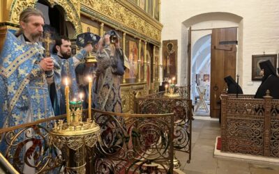 В праздник Благовещения Пресвятой Богородицы в нашем монастыре совершены вечерня и Божественная Литургия свт. Иоанна Златоуста