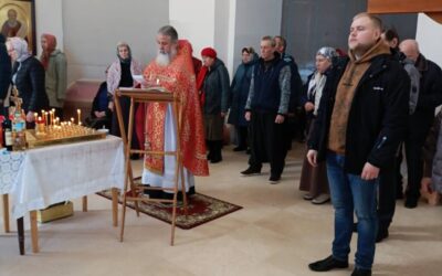 В день Радоницы на подворье нашей обители состоялось богослужение